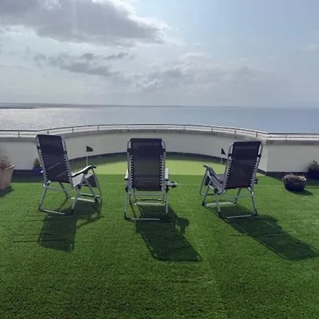 Penthouse, 3 Bedroom Luxury * Galway